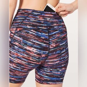 Lululemon Train Times Short *6" Hinshu Alpine White Multi size 10